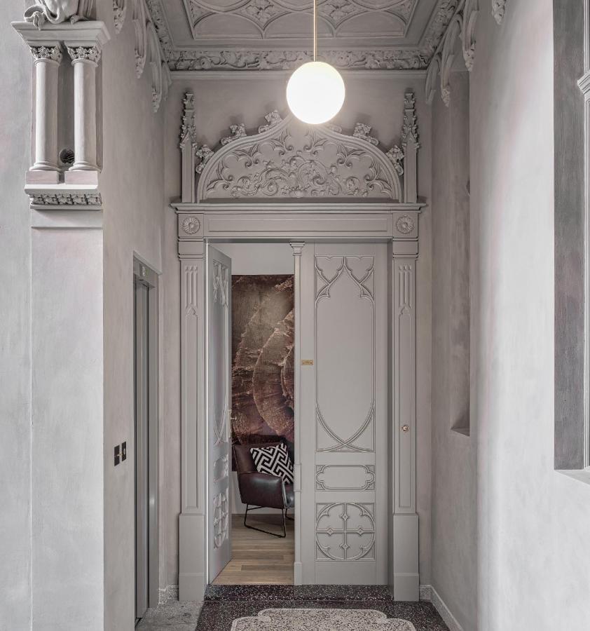 Mn6 Luxury Suites By Adrez Praga Exterior foto